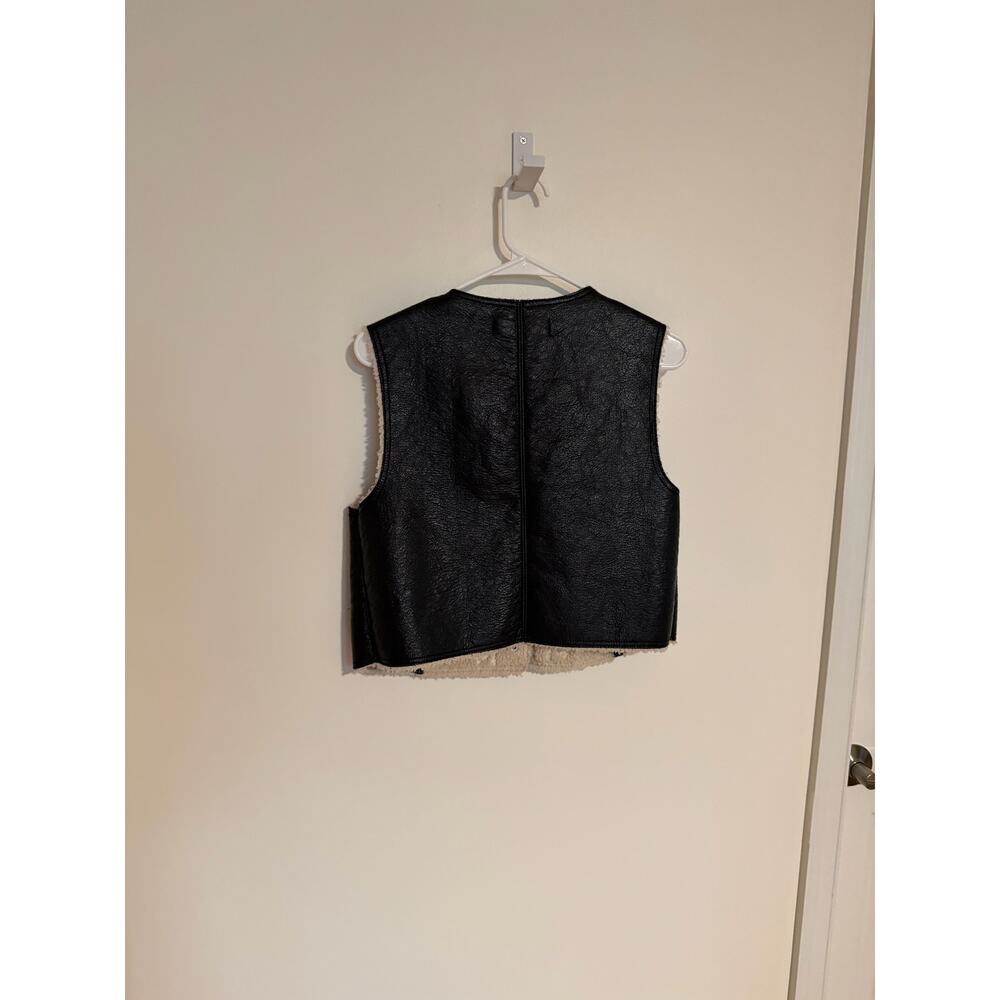 Free People Travelers Reversible Vegan Leather Vest, EUC, Size XS - Picture 6 of 6